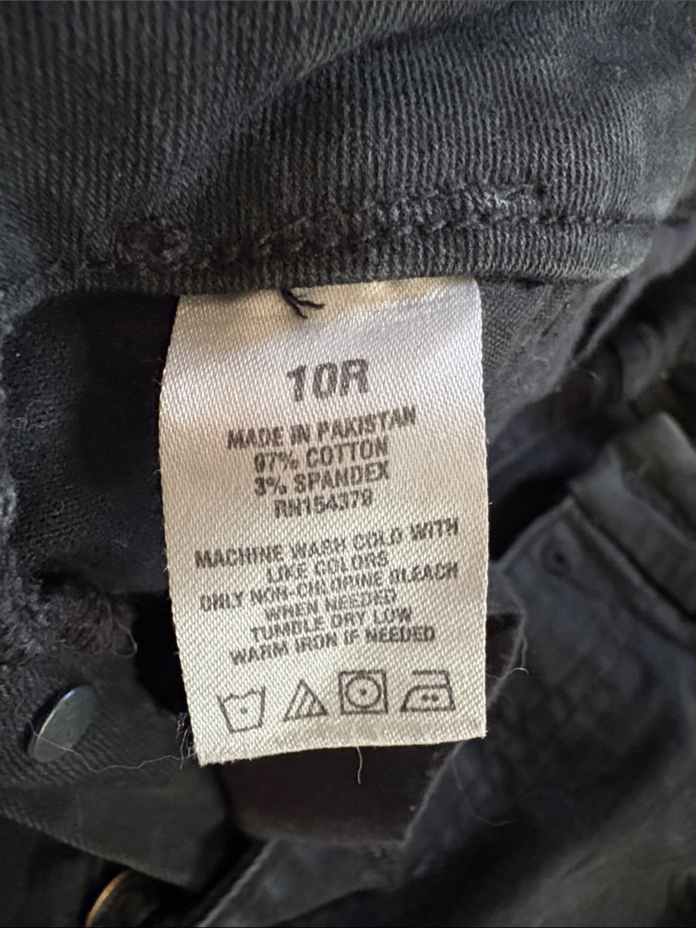 Aeropostale Black Ripped Straight Leg Jeans - Picture 3 of 4
